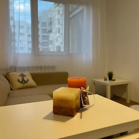 Zeus Apartament Close To Presidencial Palace Apartament *