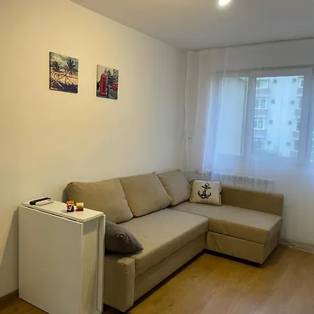 Zeus Apartament Close To Presidencial Palace *