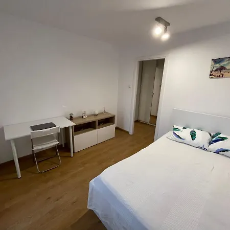 Zeus Apartament Close To Presidencial Palace * Bucharest