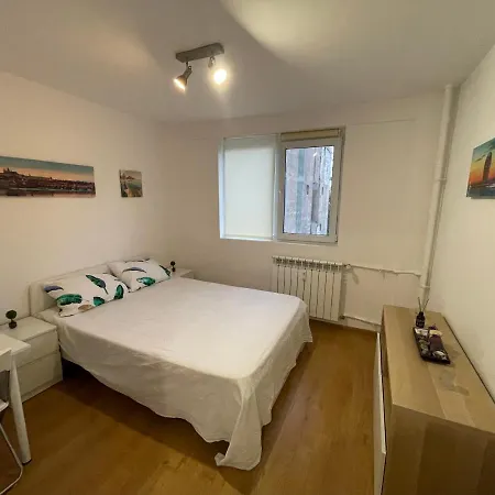 Zeus Apartament Close To Presidencial Palace *