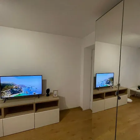 Zeus Apartament Close To Presidencial Palace Bucharest