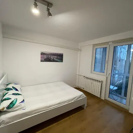 Zeus Apartament Close To Presidencial Palace Apartment *